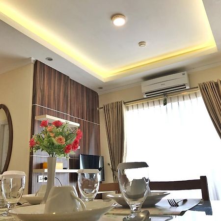 Ravarine Suite Apartment Jakarta Buitenkant foto
