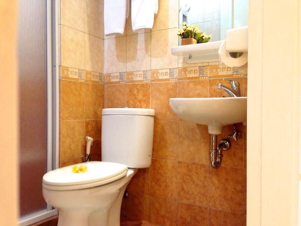 Ravarine Suite Apartment Jakarta Buitenkant foto