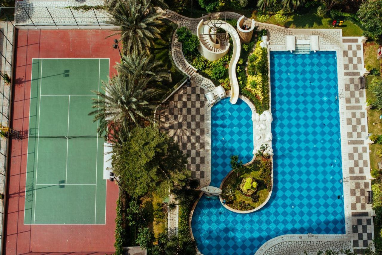 Ravarine Suite Apartment Jakarta Buitenkant foto
