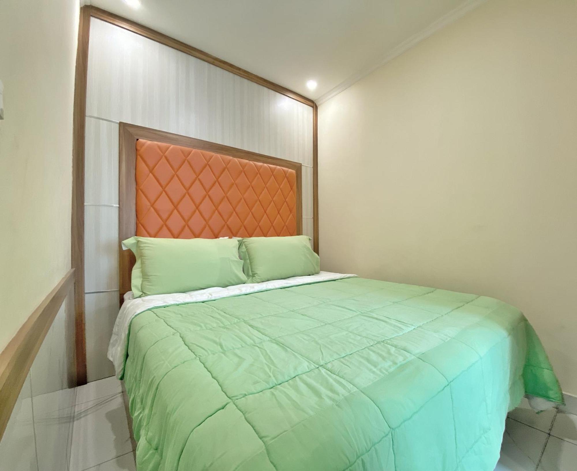 Ravarine Suite Apartment Jakarta Buitenkant foto