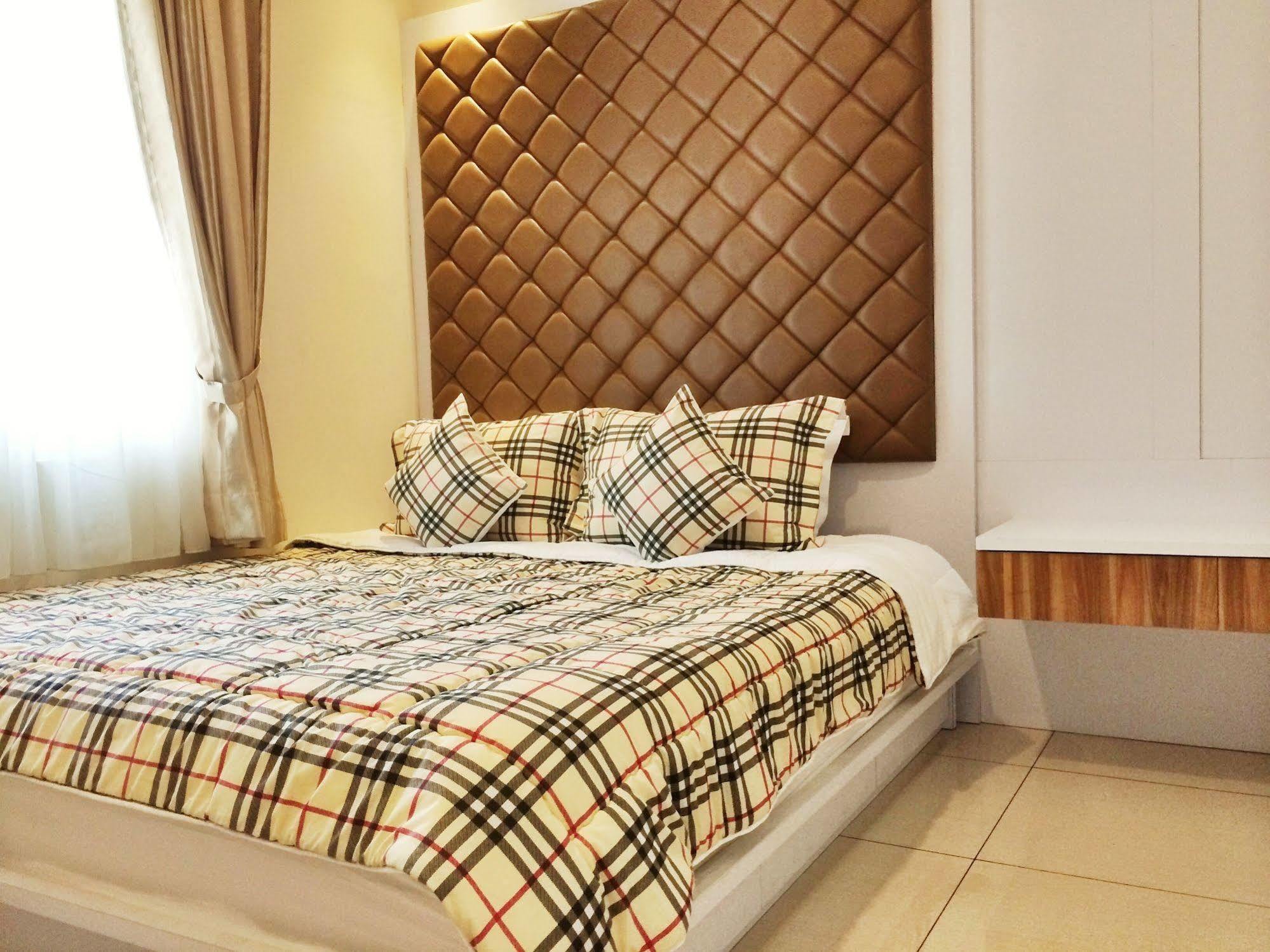Ravarine Suite Apartment Jakarta Buitenkant foto
